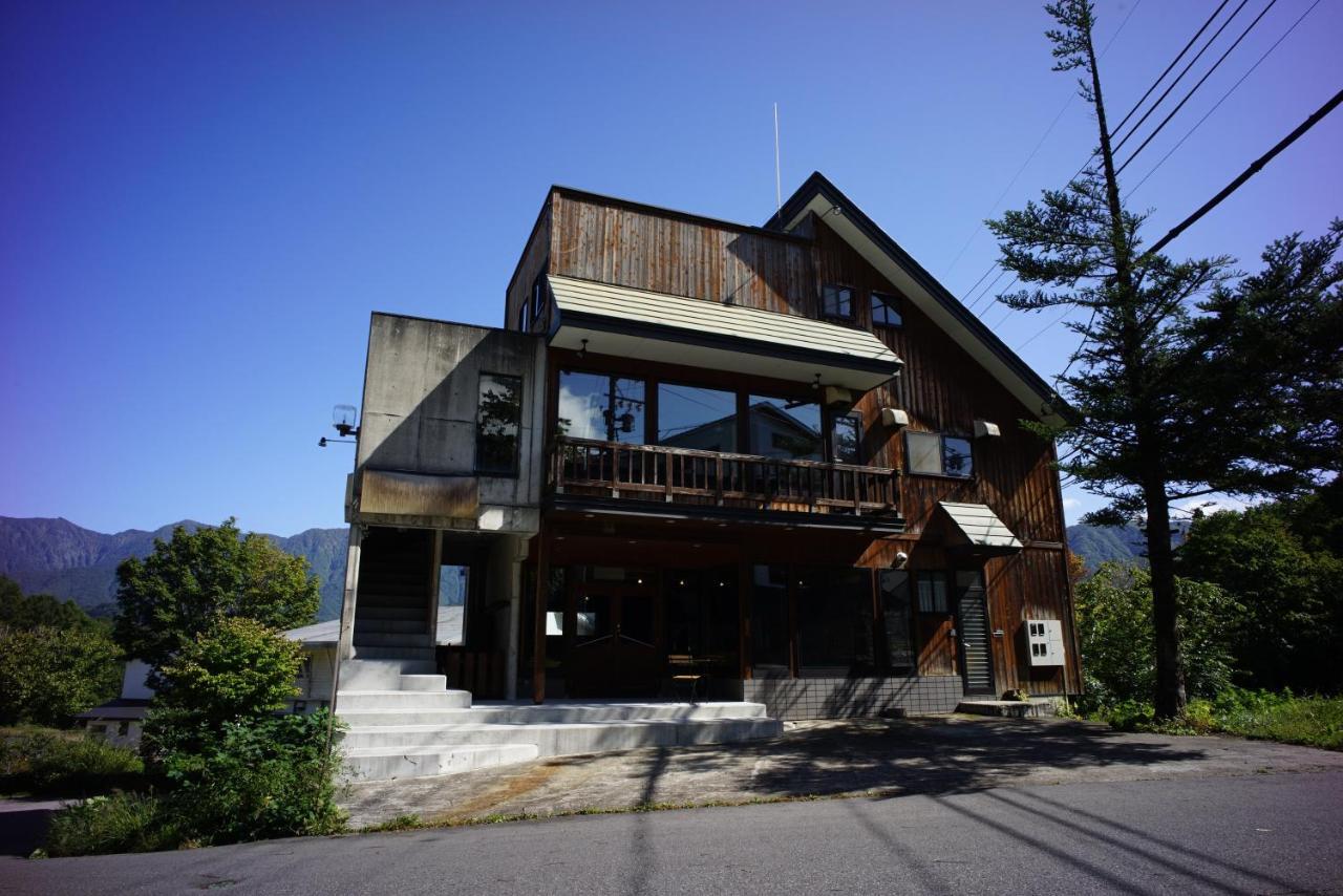 Hakuba Lodge Omusubi Otari Eksteriør bilde